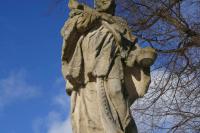 socha sv. Jana Nepomuckého