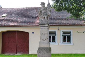 Socha sv. Floriána ve Stádleci v okr. Tábor. (© Pavel Vítek  08/2024)