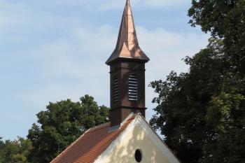  (By Radek Linner - Own work, CC BY 3.0, https://commons.wikimedia.org/w/index.php?curid=35205844)