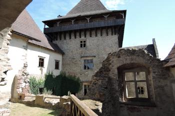 Hrad Lipnice nad Sázavou (© aleshwarrior, 07/2015)
