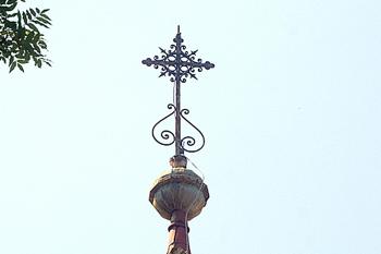 Hřbitovní kaple Všech Svatých na novém hřbitově v Roudnici nad Labem. (© Pavel Vítek  08/2020)