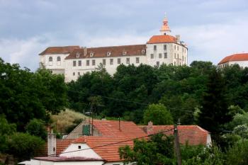  ( © Jiří Čížek 07/2004)