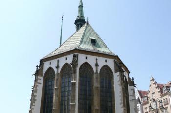 presbyteriální strana kostela sv. Jakuba ( © Jan P. Štěpánek 06/2008)