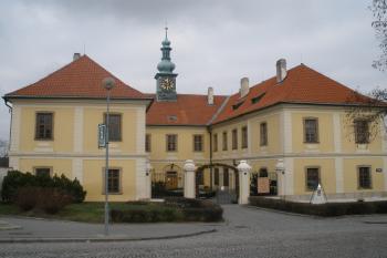  (© Jiří Suchomel, 12/2008)
