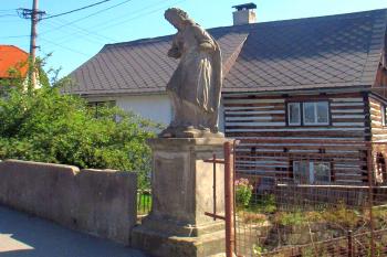 Socha sv. Rozálie ve Sloupu v Čechách. (© Pavel Vítek  10/2025)