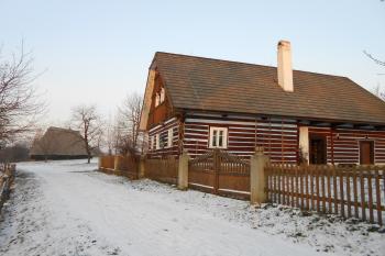 Rychta z Bradlecké Lhoty (© Vladimír Rišlink, 12/2012)