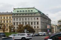 Petschkův palác