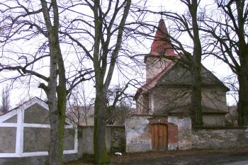kostel  Narození Panny Marie ( © Jiří Čížek 12/2008)