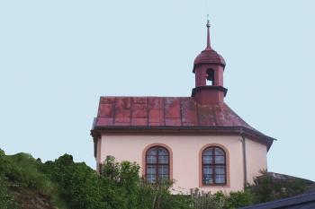 Kaple sv. Antonína Paduánského v Radvanci u Nového Boru. (© Pavel Vítek 10/2025)