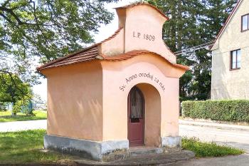 Kaple sv.Anny ve Stádlci v okrese Tábor. (© Pavel Vítek  08/2024)