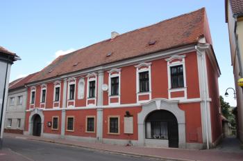 Fara od jihu ( © Ivan Grisa 07/2009)