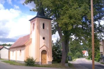 Kaple Nanebevzetí Panny Marie v Maršově, místní části Malšic v okrese Tábor. (© Pavel Vítek  08/2024)