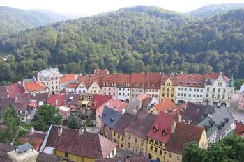 Loket - pohled z věže (© Petr Benda 08/2005)