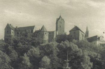 Loket - pohlednice z roku 1926 (soukr.sbírka IvoR) ( © anon.)