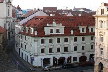 Severovýchodní vnější nároží (© Petr Turyna, 3/2006)