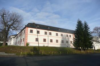 Zámek Nové Město na Moravě (© Vlastislav Mareček, 11/2009)
