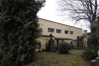 Řádový hřbitov před hlavním vchodem  (© Johannes Cladis, 01/2017)