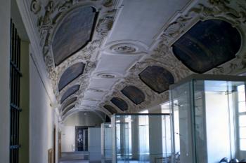 Chodba v I. patře (© doxa , 01/2014)