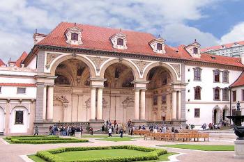 sala terrena - dominanta Valdštejnské zahrady ( © Luděk Pitter 05/2004)