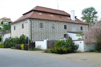 renesanční mlýn z konce 16. stol. (© František Kinař, 08/2014)