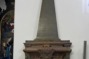 Náhrobek polního maršálka Maxmiliána Browna († 1757) (© doxa , 01/2014)