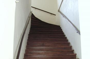 schodiště k refektáři (© Alena Volná, 3/2008)