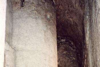 západní věžice hradního paláce (© Karel Husák, 05/2003)