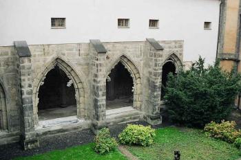 Ambit bývalého augustiniánského konventu (© Ivan Grisa, 09/2003)