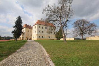  ( © Luděk Vláčil 04/2017)
