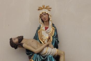 Gotická pieta ze 14. stol. - dal kardinála Bedřicha Schwarzenberga (© Johannes Cladis, 09/2016)