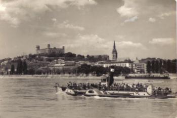 Bratislava - pohlednice z roku 1962 (soukr.sbírka IvoR) (Slov.vydavatelstvo politickej literatury 1962)