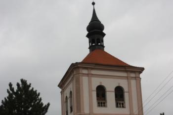 Zvonice od jihu ( © Ivan Grisa 03/2010)