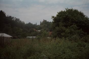 Zřícenina hradu Michalovice (© Vlastislav Mareček, 07/1989)
