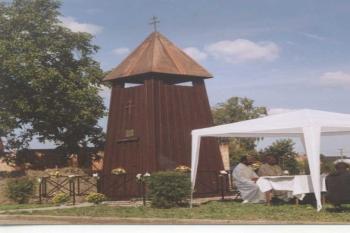 Svěcení zvoničky (© Jan Dotzauer 09/2003)