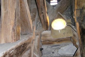 trámová konstrukce uvnitř věže (© Karel Husák, 03/2008)