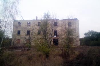 Dvorní průčelí (© Jan Procházka, 10/2009)