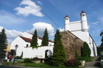 Žerotínský zámek v Novém Jičíně ( © Jan P. Štěpánek 06/2008)