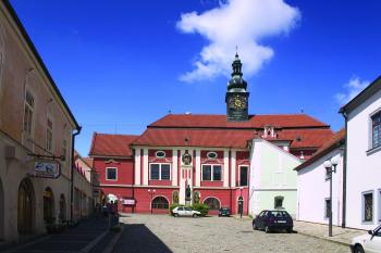 zámek pánů z Říčan (© Petr Janoušek   7/2005)