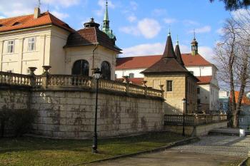 Teplice-zámek (© Daniela Endrštová, 4/2006)