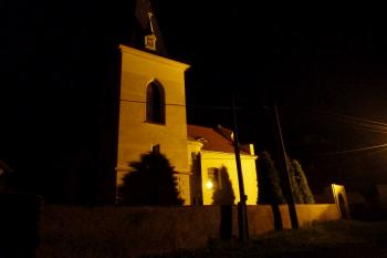 kostel Nejsvětější Trojice (© František Kinař, 12/2014)