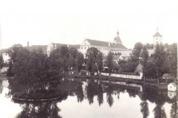 Uherčice - fotografie z první pol.20.století (soukr.sbírka IvoR) ( © anon.)