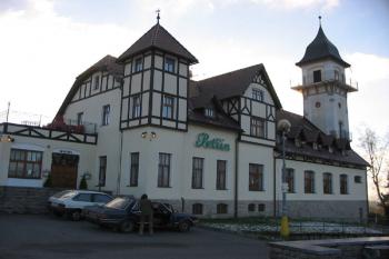  ( © Jiří Čížek 11/2004)