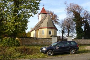 kostelík sv. Petra a Pavla ( © Jiří Čížek 11/2008)