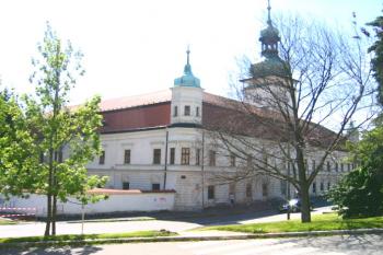 Zámek ( © Pavel Vítek 06/2006)