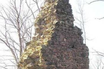 část Z stěny donjonu (© Miroslav Rybáček, 03/2007)