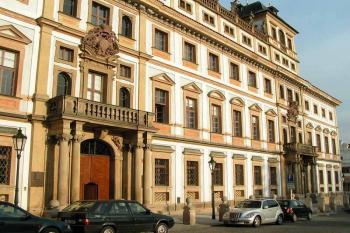  ( © Petr Turyna 04/2005)