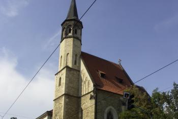 kostel s klášterní budovou ( © Milan Caha 08/2008)