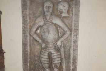 Náhrobník (© Johannes Cladis, 06/2015)