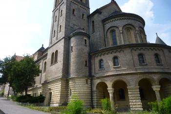 klášter benediktinek sv. Gabriela s kostelem Zvěstování Panně Marii Praha 5 (© Vlastislav Mareček, 07/2016)