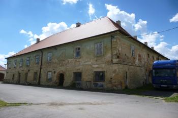 Zámek Brandejsův statek-Praha 6 (© Vlastislav Mareček, 07/2016)